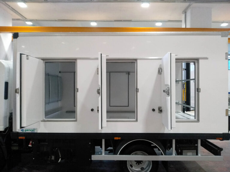 3 KAPILI Dondurma Kasası UNILEVER ISUZU N WİDE 17