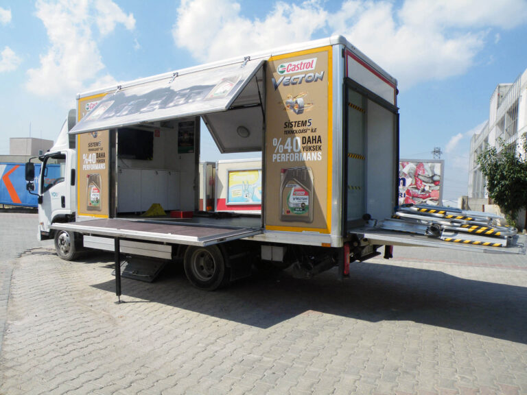 Showroom Aracı 30