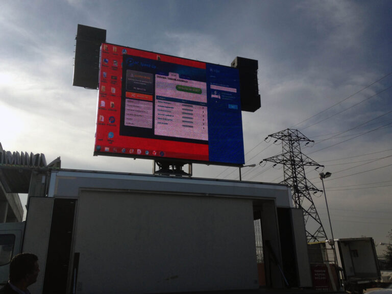 Mobil Sahne Özel Tasarım Kasalar 77