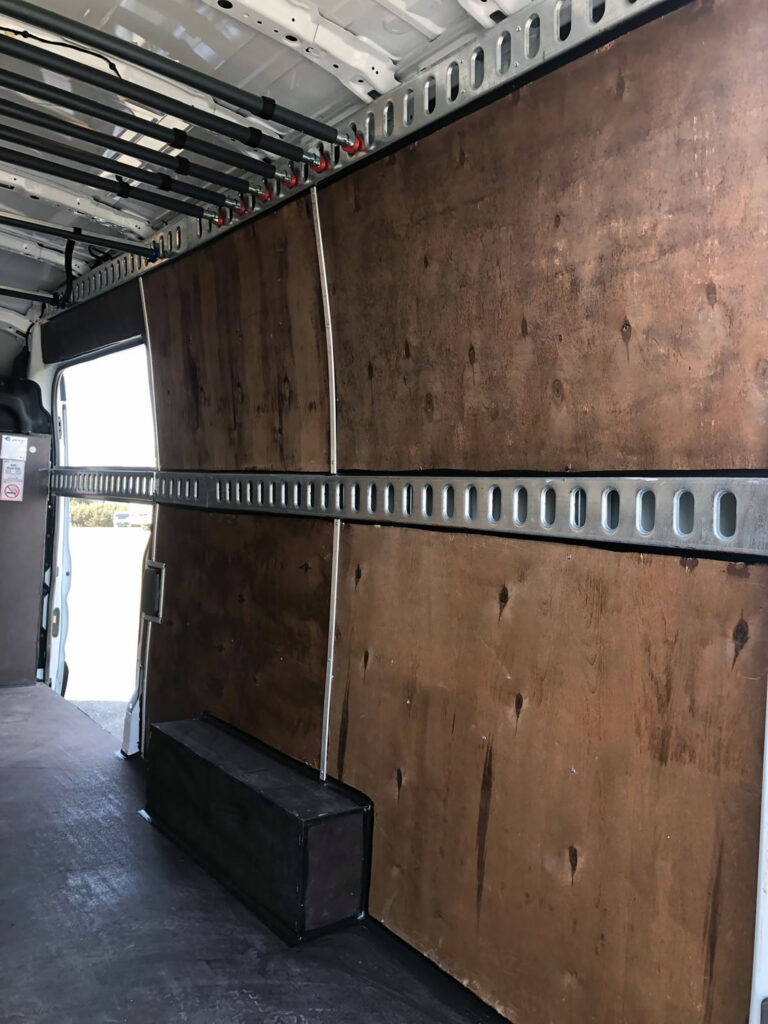 PANELVAN İÇİ İZOLASYON TEKSTİL MODEL KURUYÜK1
